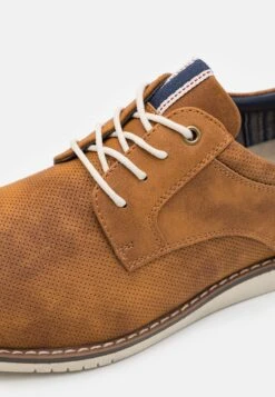 Pier One Sportieve Veterschoenen - Cognac -Pier One 3b81572f6a0d47d7a3a7c626ca254e0b