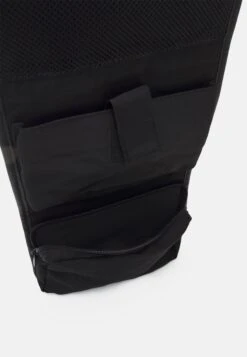 Pier One Unisex - Toilettas - Black 8 Pier One Unisex - Toilettas - Black -Pier One 760611de3d6d4930a6273bab571ac3e1