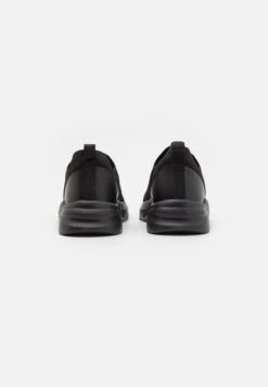 Pier One Unisex - Sneakers Laag - Black 8 Pier One Unisex - Sneakers Laag - Black -Pier One 8e503ba5cb35409da624cb43b69e4254