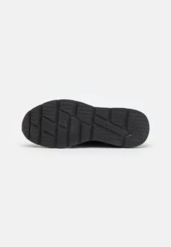 Pier One Unisex - Sneakers Laag - Black 10 Pier One Unisex - Sneakers Laag - Black -Pier One b1287b4a2bc34ef68dde8627f14f0332
