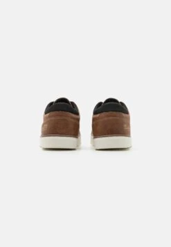 Pier One Sneakers Laag - Cognac 8 Pier One Sneakers Laag - Cognac -Pier One c179352cbf354ec887f25290834dd5a5
