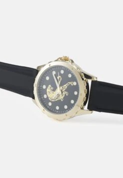 Pier One Unisex - Horloge - Black/Gold-Coloured 7 Pier One Unisex - Horloge - Black/Gold-Coloured -Pier One c5c71a4bd2ae4a889f4a5d1979ea90b7