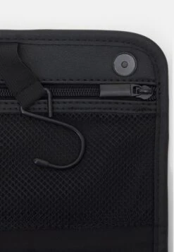 Pier One Unisex - Toilettas - Black 11 Pier One Unisex - Toilettas - Black -Pier One c7addbd3735e449b8900c642b6503c2b