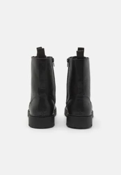 Pier One Unisex - Veterboots - Black -Pier One e2ad7bd076e74ffb91d45823d2715f58