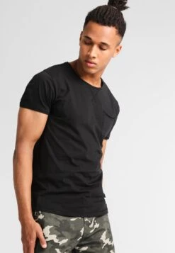 Pier One 9 Pier One Garment Tee - T-Shirt Basic - Black