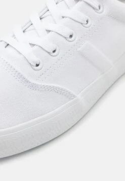 Pier One Unisex - Sneakers Laag - White 11 Pier One Unisex - Sneakers Laag - White -Pier One f6df359590634876b1f3cf17919d50a5